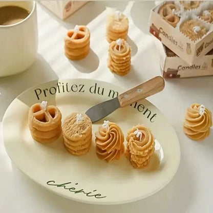 Lottie | Cookie & Strawberry Scented Candle Gift Set