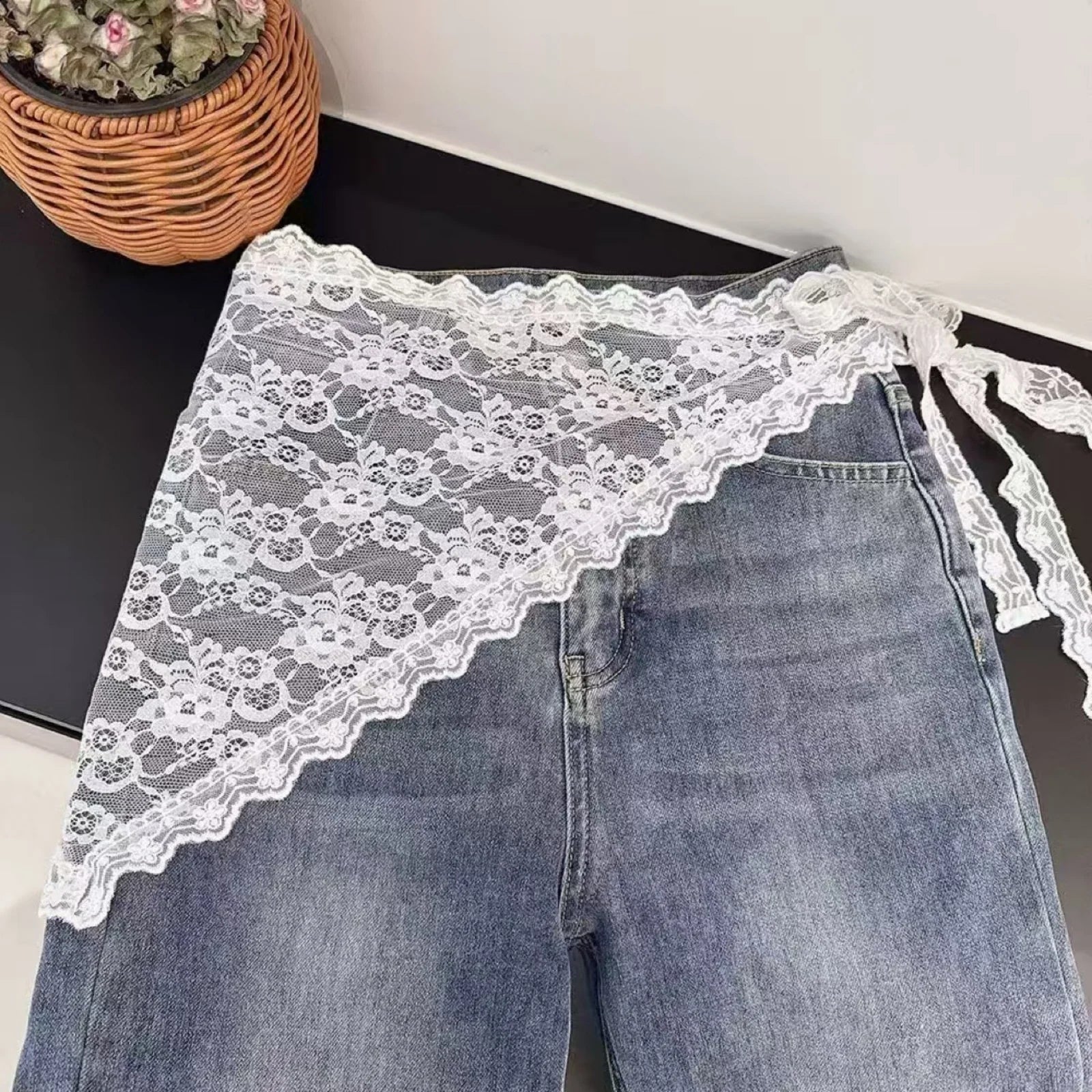 Lila | Triangle Lace Hip Wrap Waist Scarf