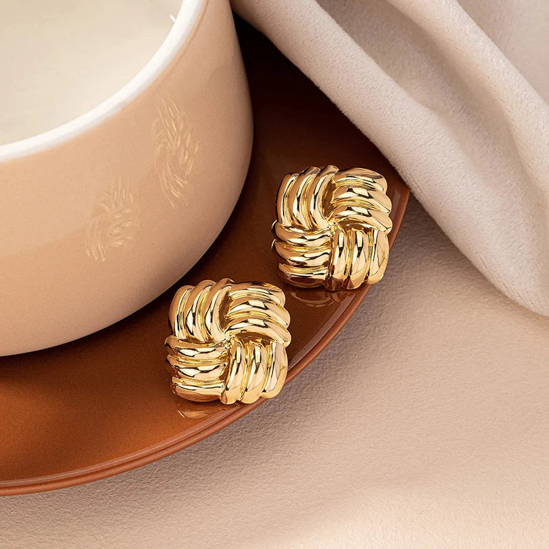 Roux | Woven Knot Square Stud Earrings in Gold