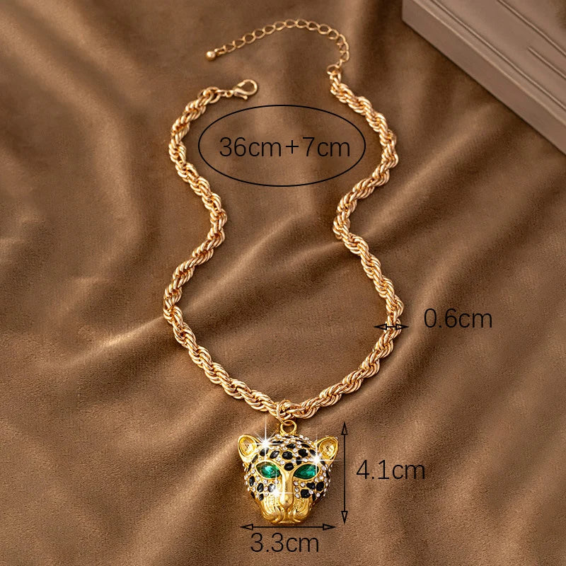 Zoe | Leopard Head Rope Chain Statement Necklace in Gold
