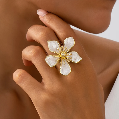 Sable | Enamel Flower Adjustable Ring in White