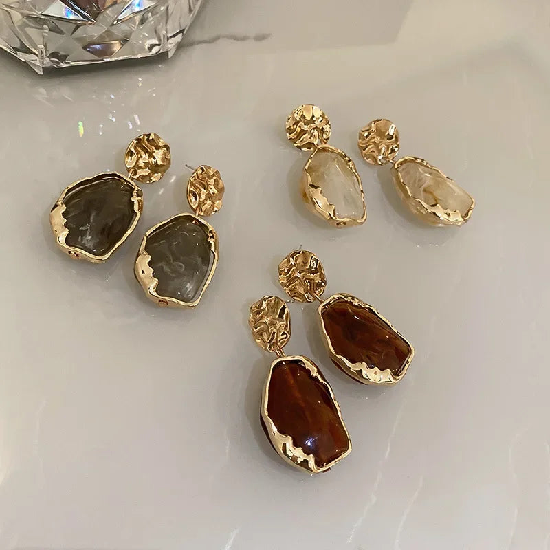 Lyra | Vintage Amber Resin Drop Gold Earrings
