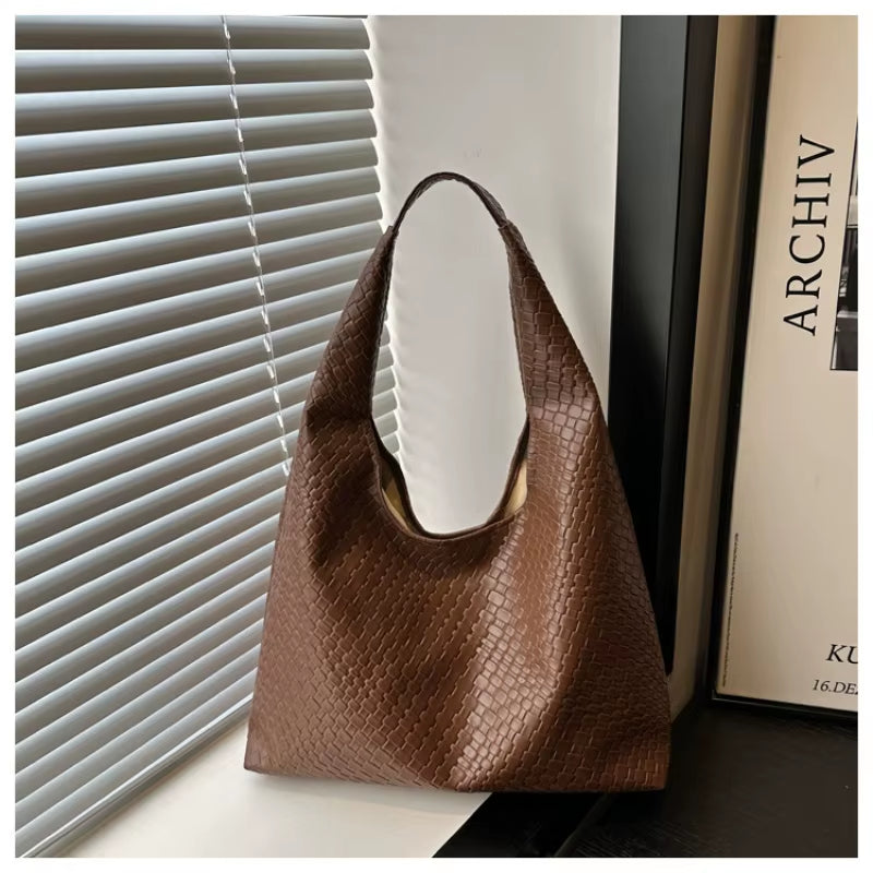 Margot | Woven Hobo Shoulder Bag